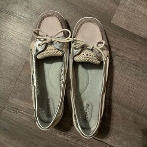 Sperry Women's White & Silver Loafers Size 10
